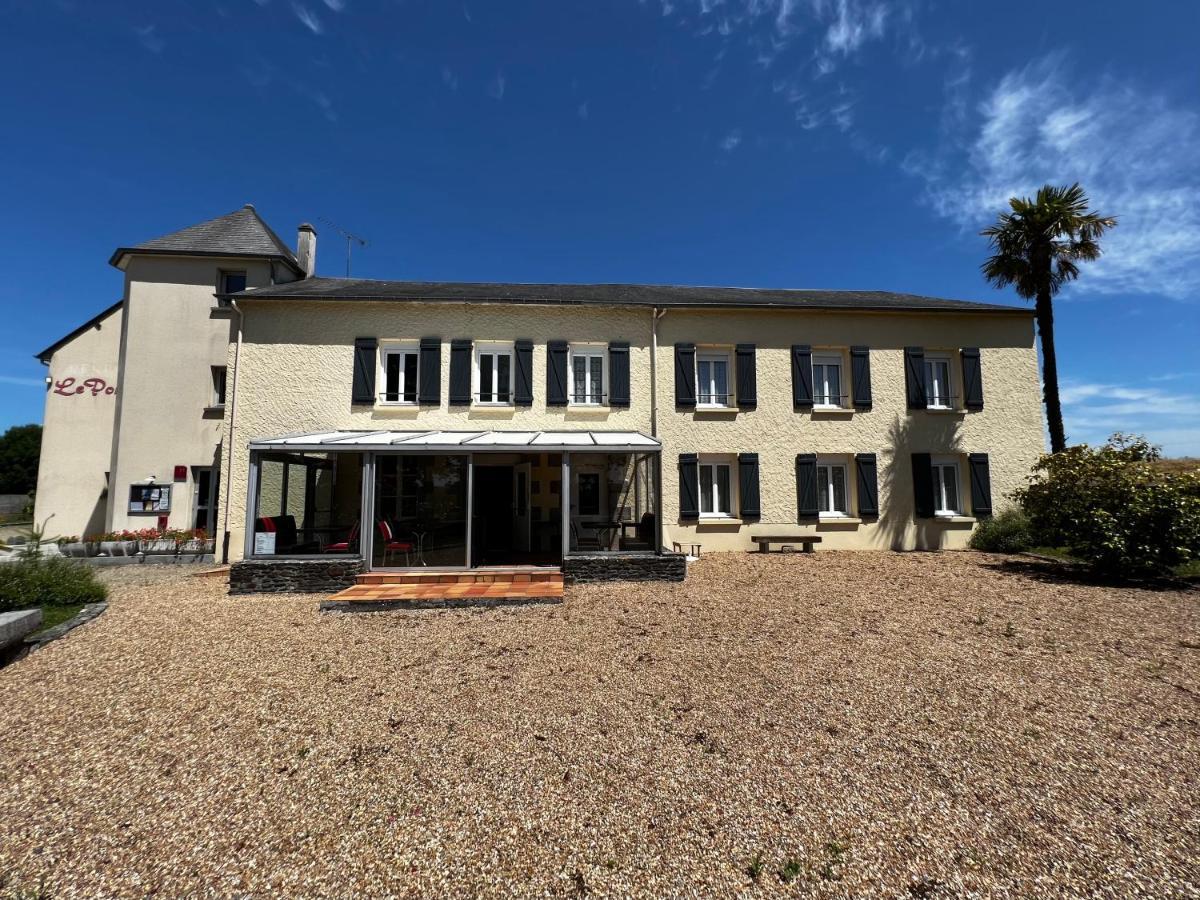 Hotel Les Montois Ceaux Екстер'єр фото